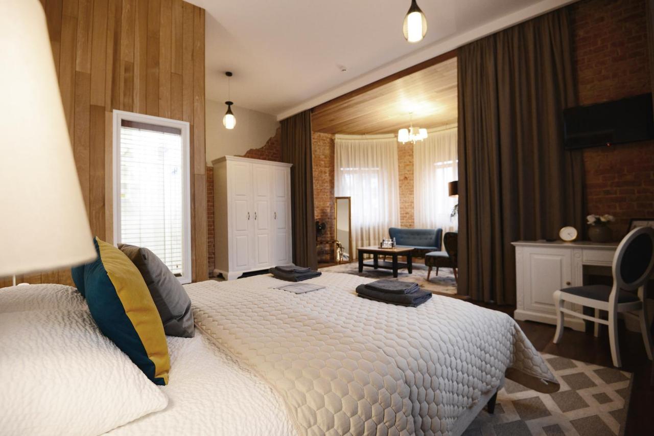 Bahnhofs Hotel Alūksne Esterno foto