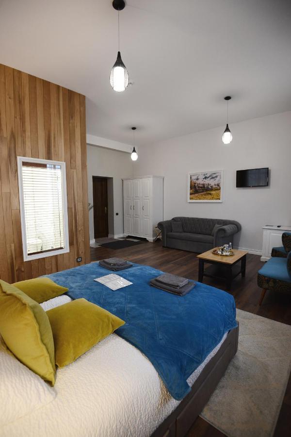 Bahnhofs Hotel Alūksne Esterno foto