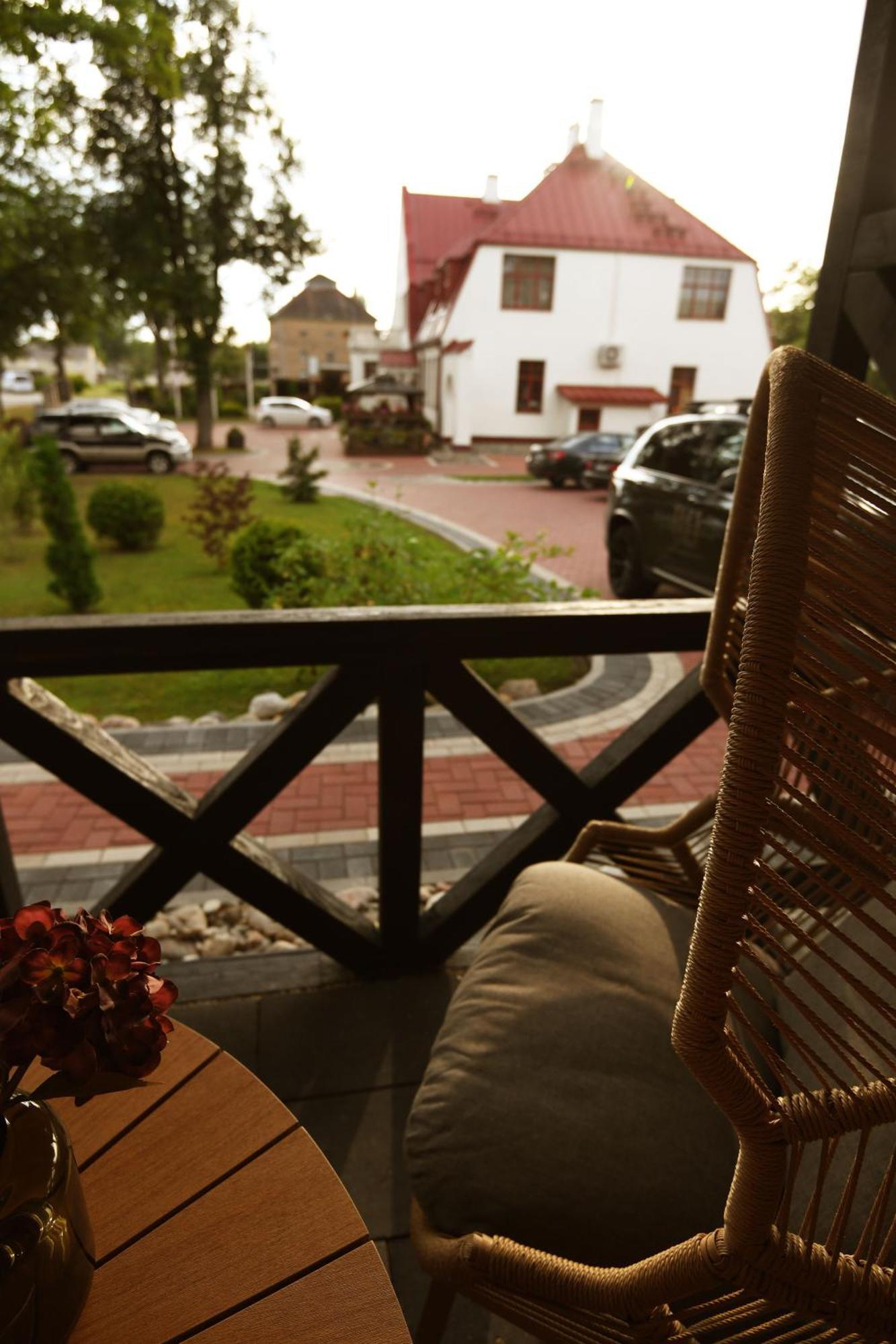 Bahnhofs Hotel Alūksne Esterno foto
