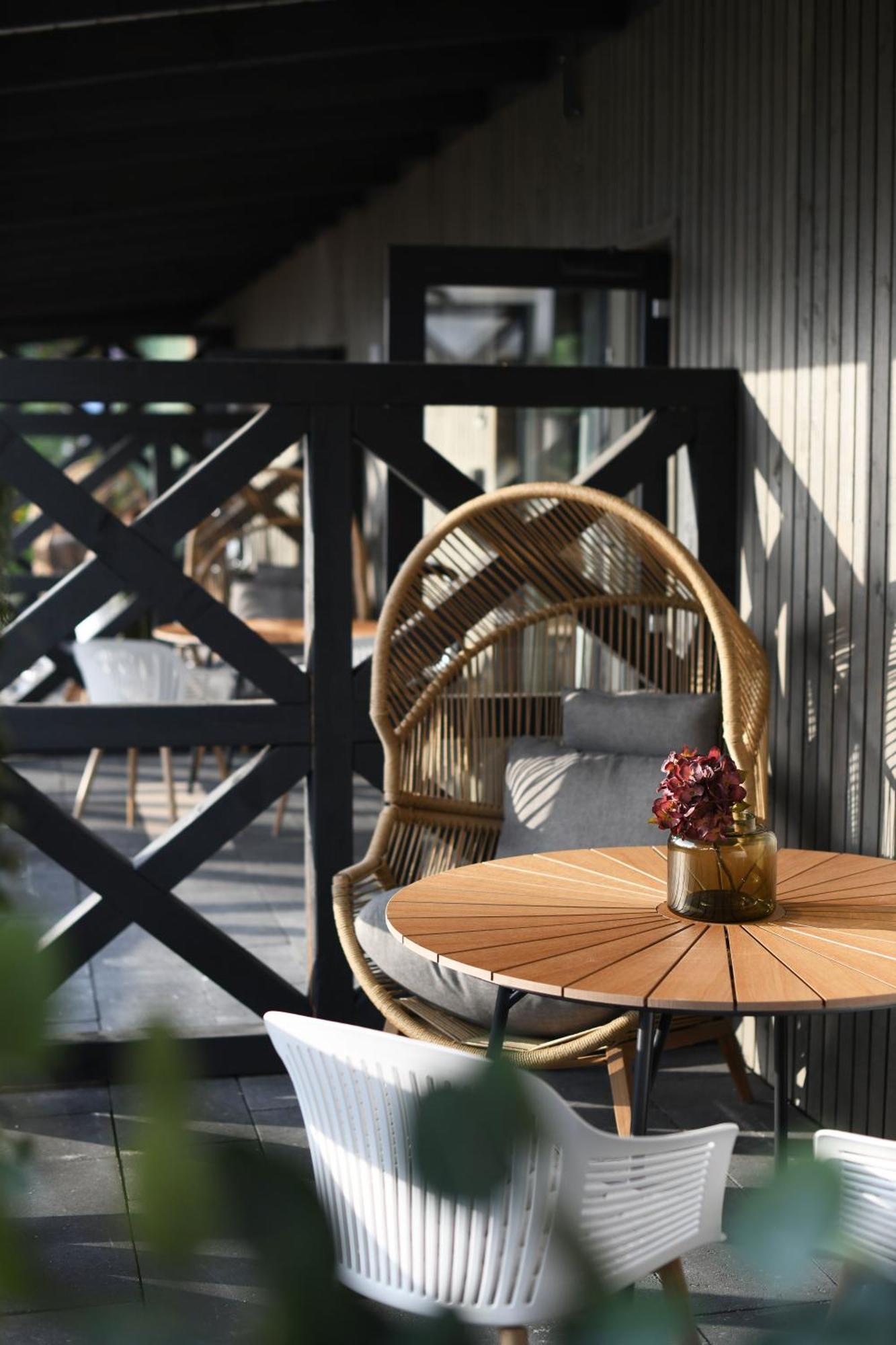 Bahnhofs Hotel Alūksne Esterno foto