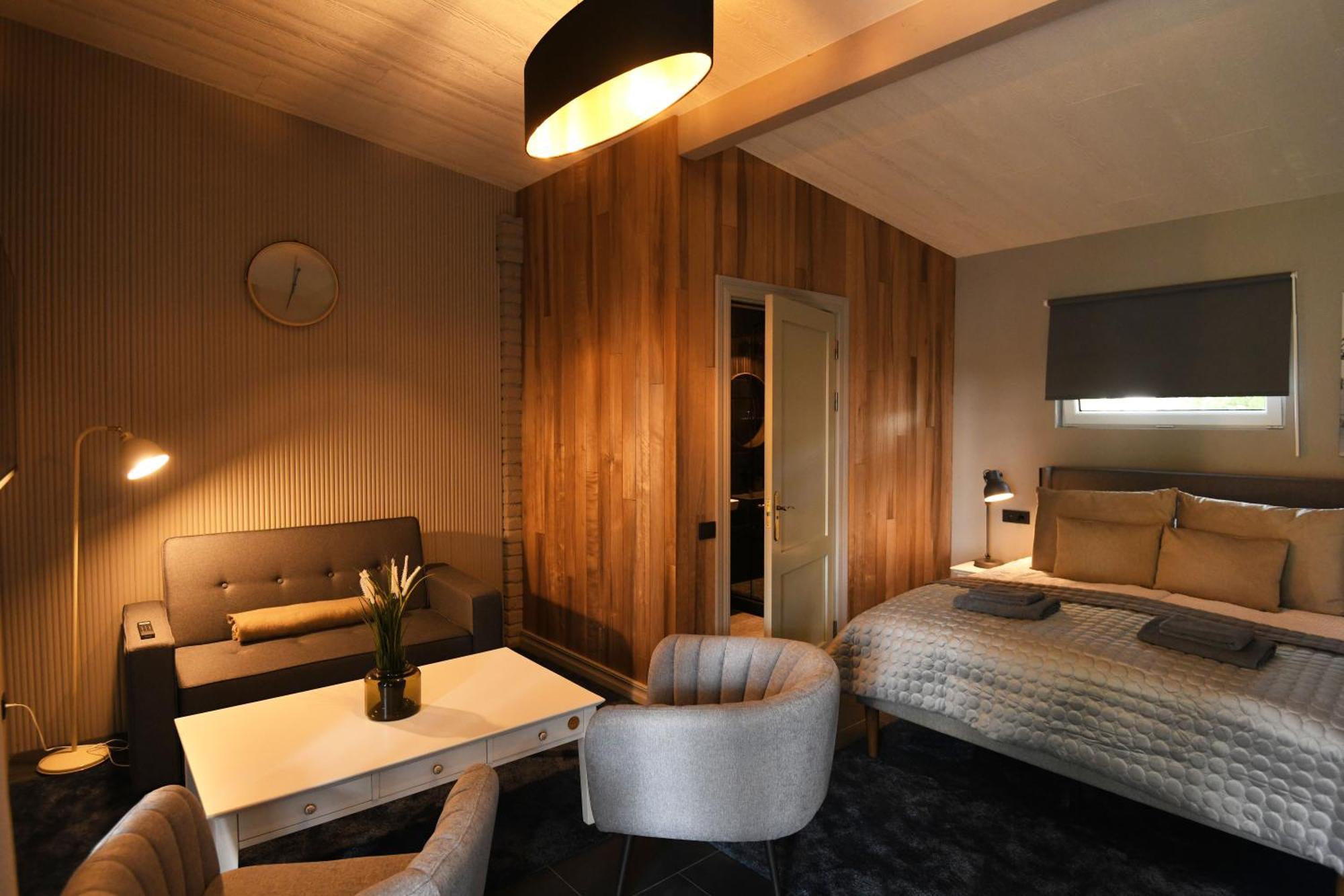 Bahnhofs Hotel Alūksne Esterno foto