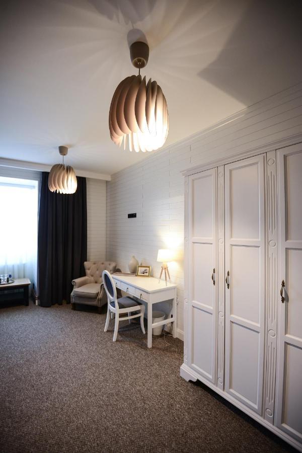 Bahnhofs Hotel Alūksne Esterno foto