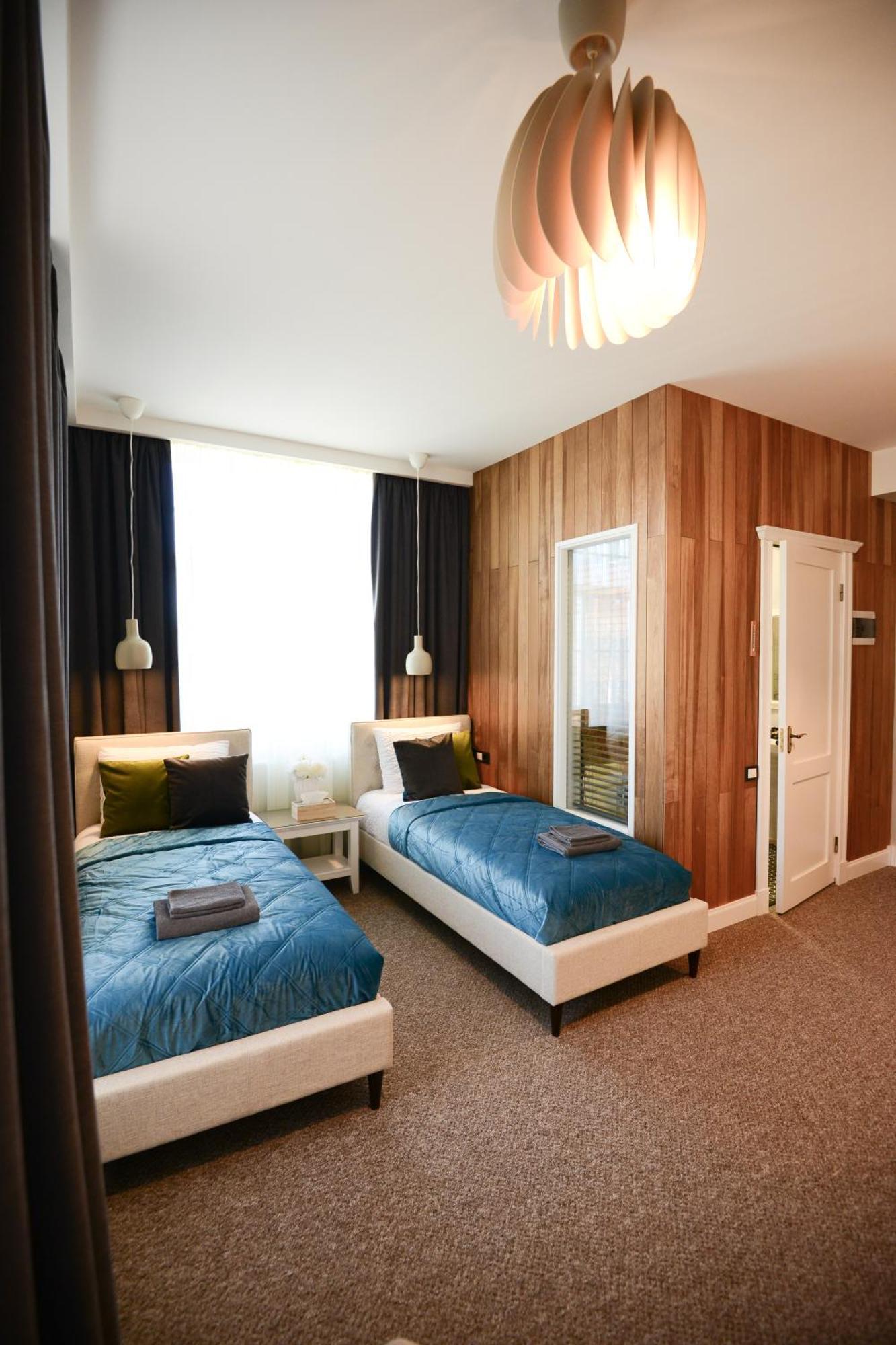 Bahnhofs Hotel Alūksne Esterno foto